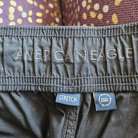 American Eagle Black Cargo Pants - Size 16 Long - Picture 6 of 10